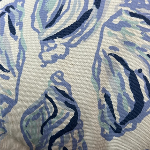 LILLY PULITZER Oversized 24" x 24" Outdoor Pillow - Picture 9 of 9